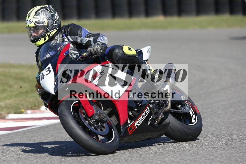 Archiv-2025/49 26.08.2025 Cornu Master School ADR/blau-bleu/43